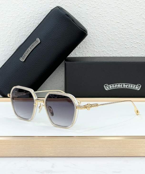 Picture of Chrome Hearts Sunglasses _SKUfw66670463fw
